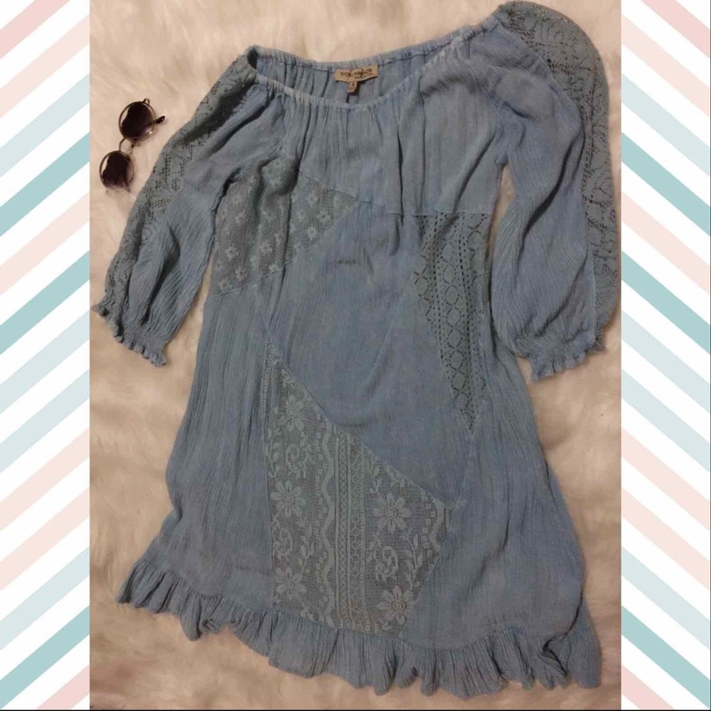 Sold. Cute dress wide neck boho lace tunic top - Picture 4 of 8